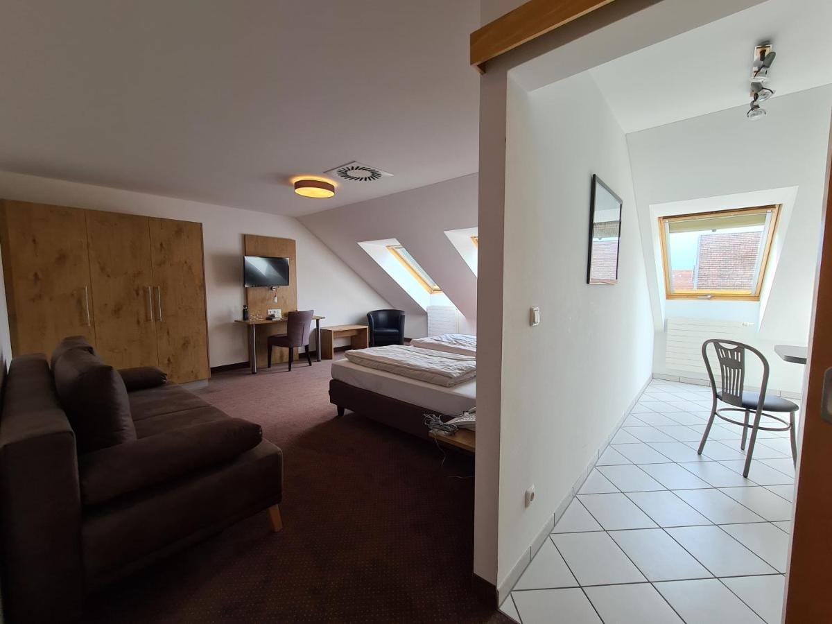 Hotel Am Hachinger Bach By Blattl 3*
